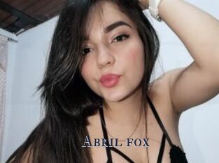 Abril_fox