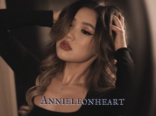 Annieleonheart