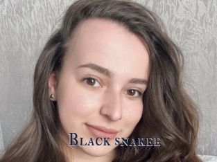 Black_snakee