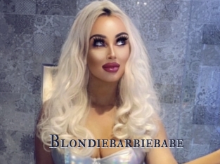 Blondiebarbiebabe