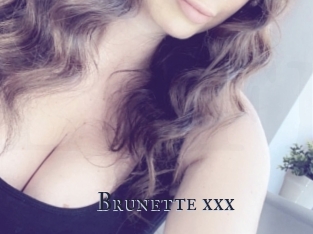 Brunette_xxx