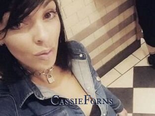 Cassie_Forns