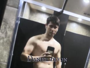 Daniel_devon