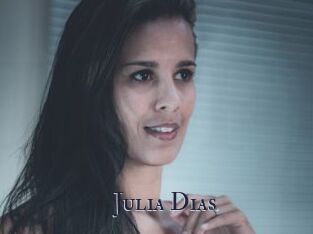 Julia_Dias