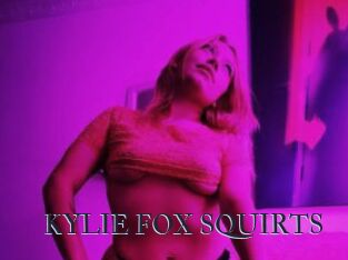 KYLIE_FOX_SQUIRTS