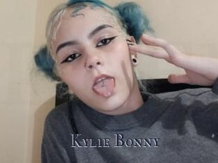 Kylie_Bonny