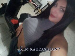 Kim_kardashian7