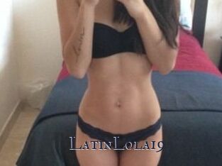 LatinLola19