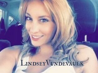 LindseyVundevaulk