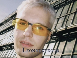 Leonnextdoor