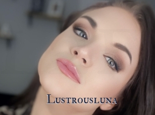 Lustrousluna