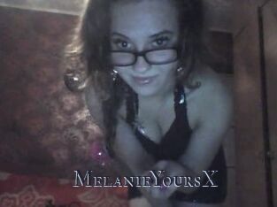 MelanieYoursX