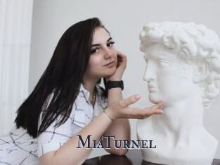 MiaTurnel