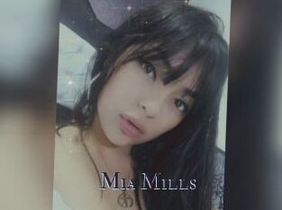 Mia_Mills