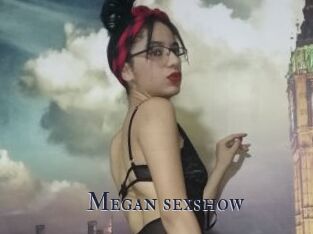 Megan_sexshow