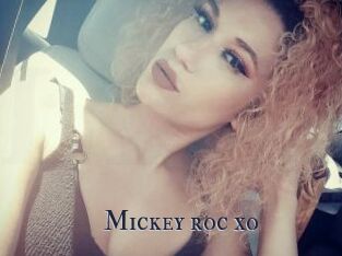 Mickey_roc_xo