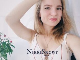 NikkiSnowy