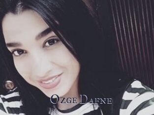 Ozge_Dafne