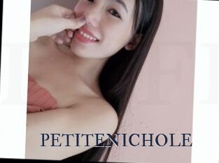 PETITENICHOLE