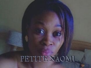 PETITE_NAOMI