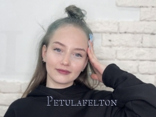 Petulafelton