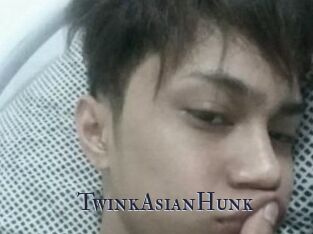 TwinkAsianHunk