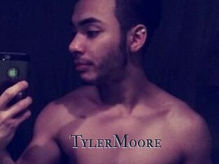 Tyler_Moore