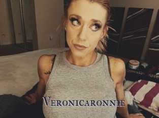 Veronicaronnie